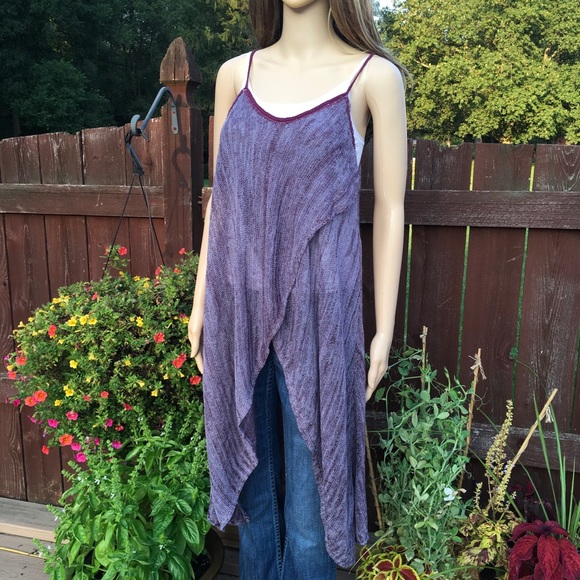 FREE PEOPLE SPLIT OPEN FRONT TOP - Picture 9 of 10